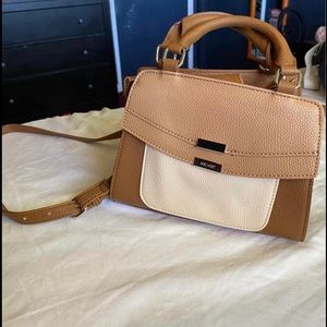 Nine West crossbody / hand bag